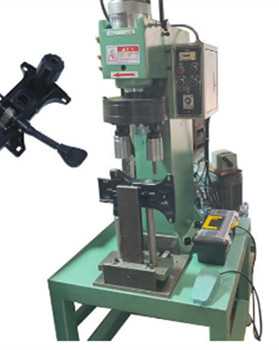 國產(chǎn)液壓鉚接機(jī)多少錢一臺?