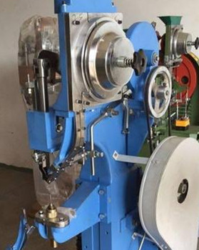 比較好的鉚接機生產(chǎn)廠家有哪些？