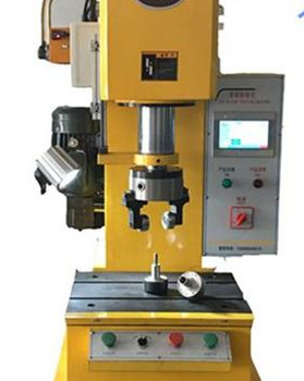 國產(chǎn)鉚接機(jī)多少錢一臺？