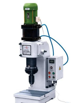 如何選擇滿意的液壓鉚接機廠家？