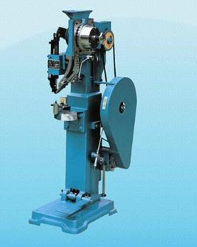 伺服液壓鉚接機(jī)的系統(tǒng)原理和創(chuàng)新特點