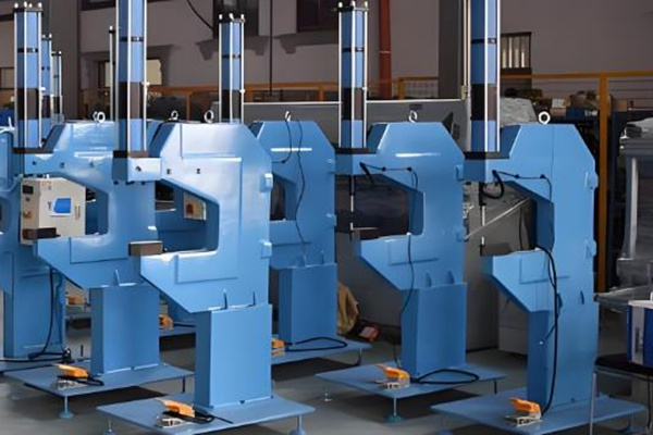 鉚接機(jī)出現(xiàn)小問題？教你一招就搞定！ 圖1